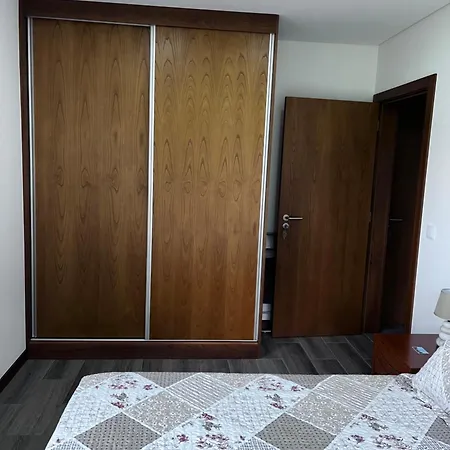בית אירוח Casa Alexandre 7 *